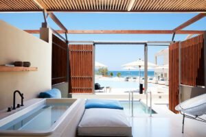 Balos Lagoon Tour Crete – 105 Olives Greece | Luxury Private Experiences