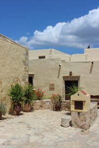 Cretan Culture Tour – 105 Olives Greece | Luxury Private Experiences