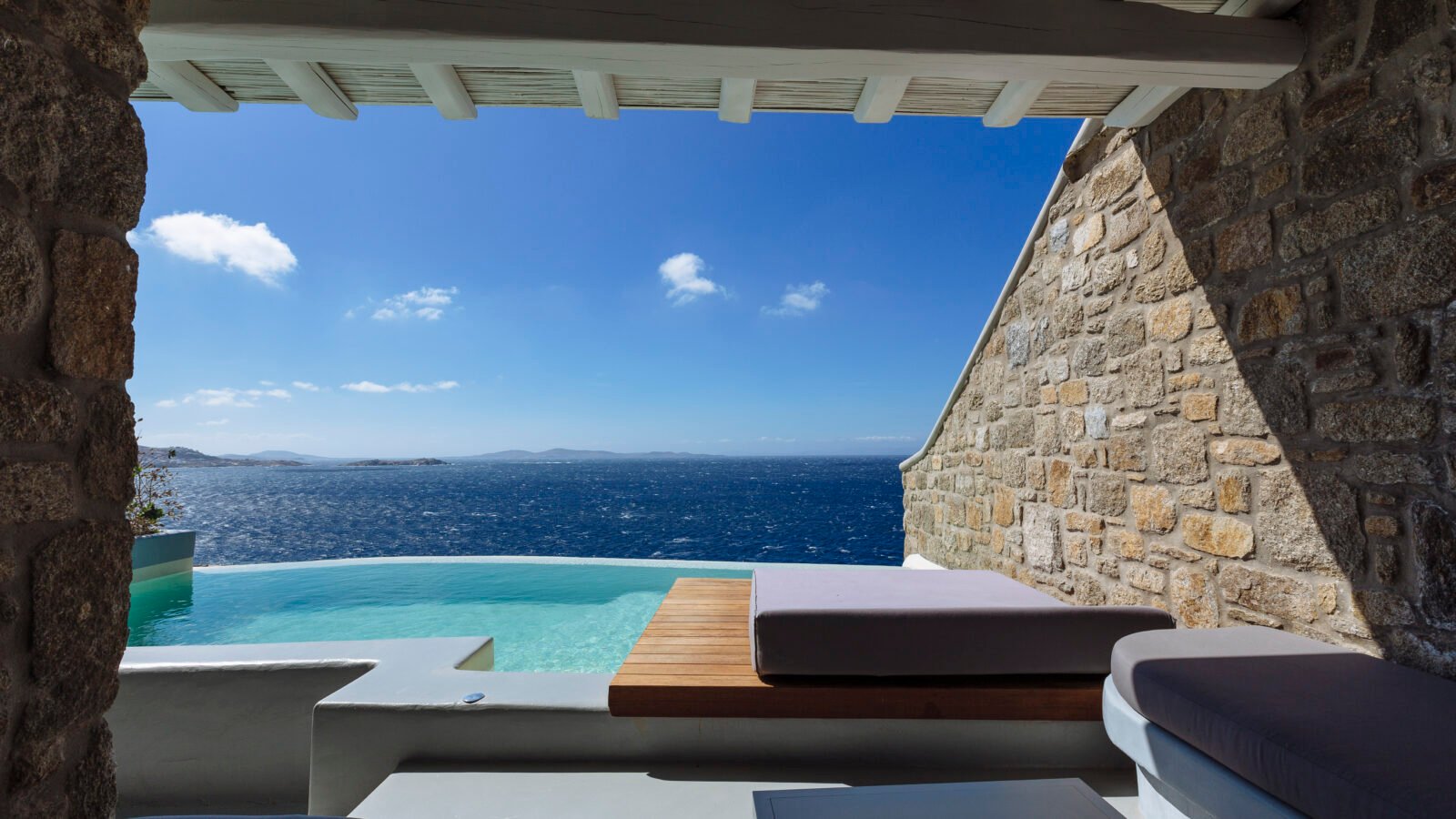 Crete Archaeological Tour – 105 Olives Greece | Luxury Private Experiences
