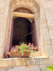 Hiking Tour Crete Private – 105 Olives Greece | Luxury Private Experiences