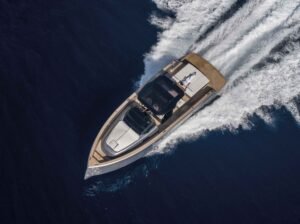 Luxury Boat Trip Crete – 105 Olives Greece | Luxury Private Experiences