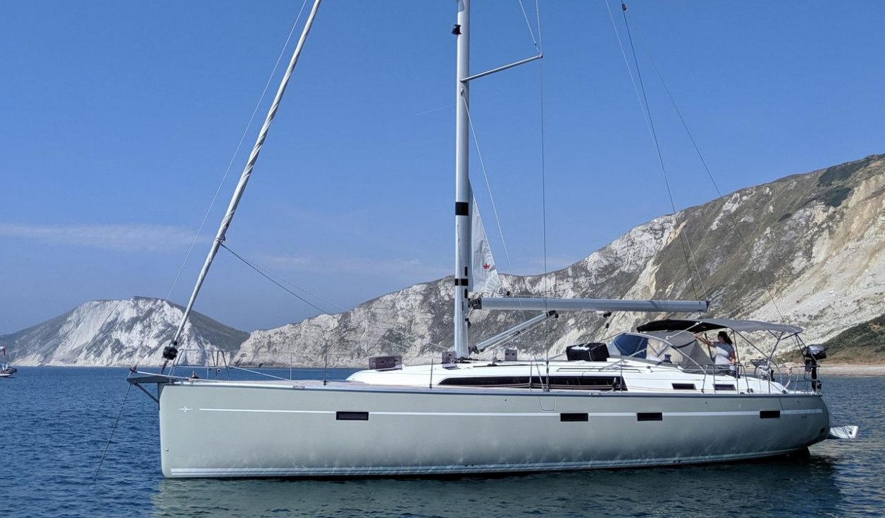 Private Cruise Crete – 105 Olives Greece | Luxury Private Experiences