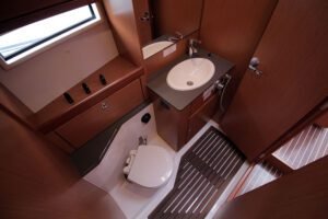 Private Yacht Charter Crete – 105 Olives Greece | Luxury Private Experiences
