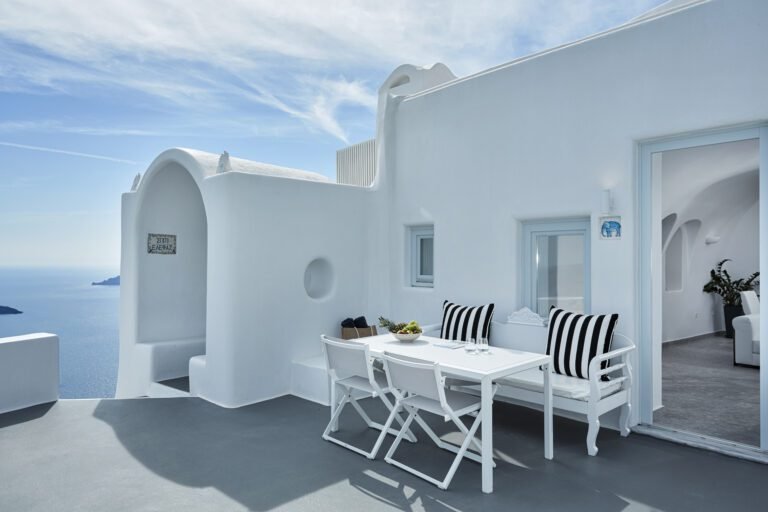 Yacht Rental Crete Greece – 105 Olives Greece | Luxury Private Experiences